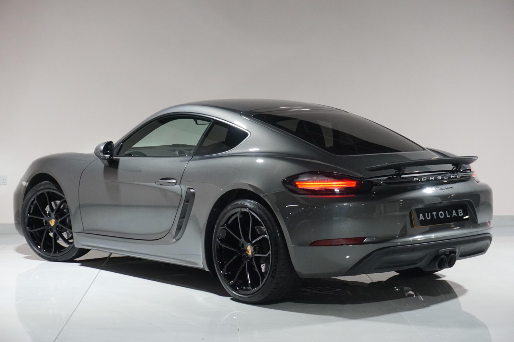 Porsche 718 Cayman 2.0T Style Edition Coupe 2dr Petrol PDK Euro 6 (s/s) (300 ps)